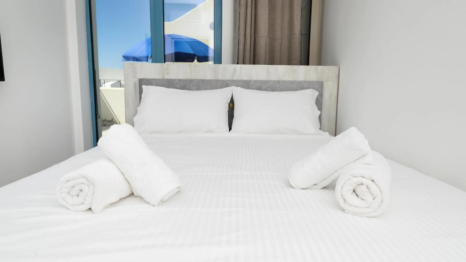 Gjilek Santorini Residence, Drymades Dhermi 0*,