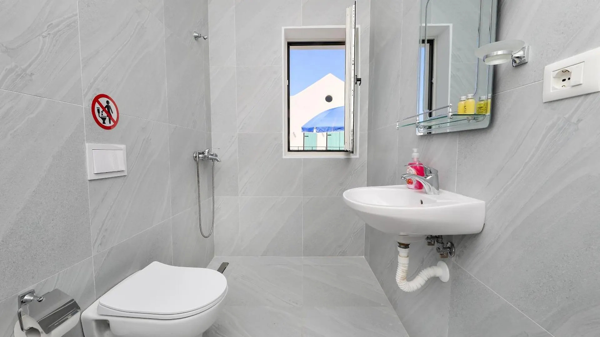 דירה Gjilek Santorini Residence, Drymades Dhermi אלבניה